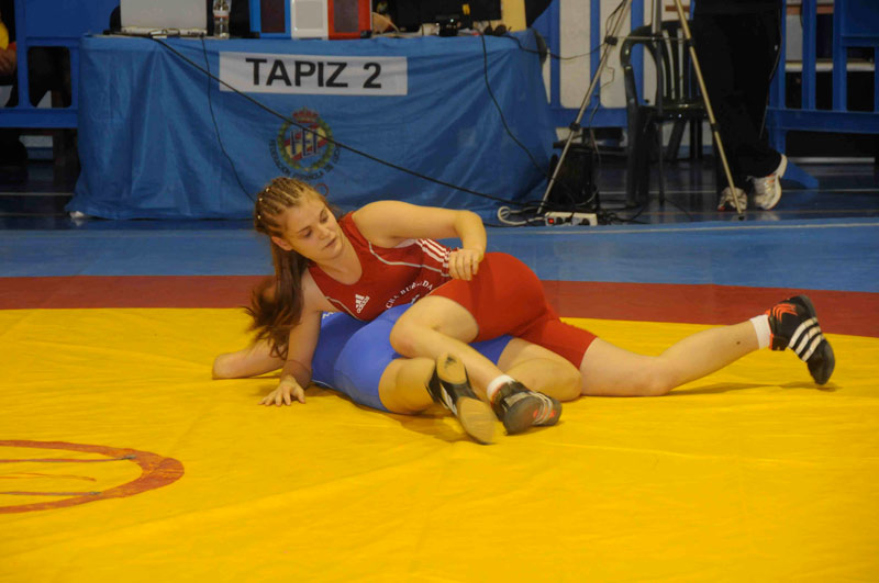 Nuestros luchadores consiguen varias medallas en el Nacional Sénior y Cadete